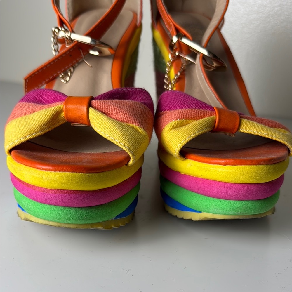 Colorful Wedge Sandals - Picture 5 of 7